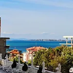 Gh Admiral Sveti Vlas