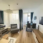 Gh Admiral Apartamento *
